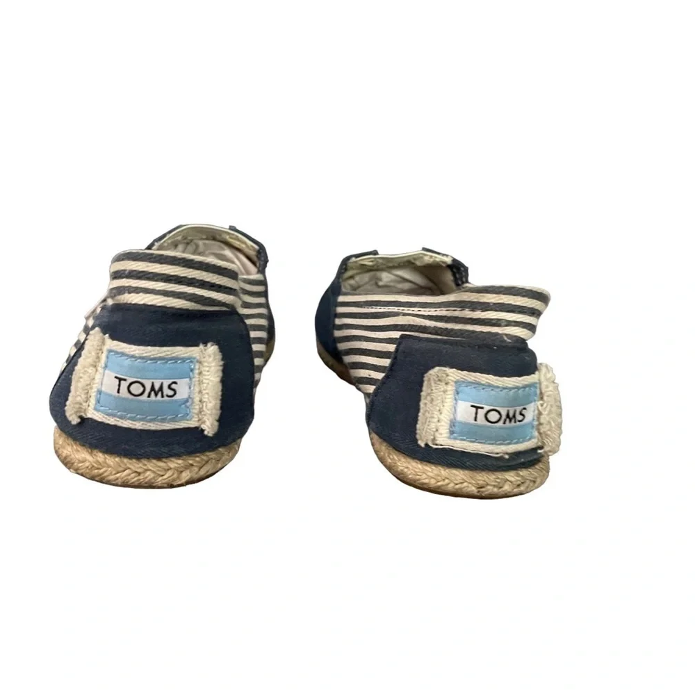 Toms navy university